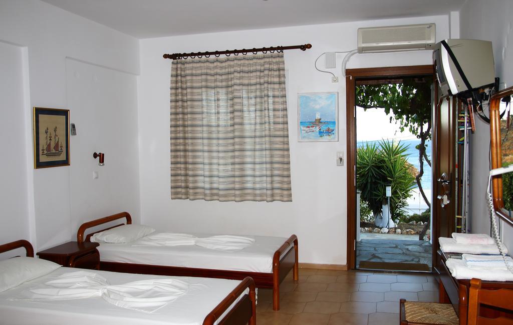 Studios Marfo Batsíon Quarto foto