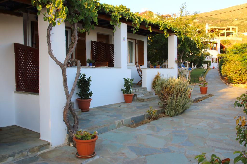 Studios Marfo Batsíon Exterior foto