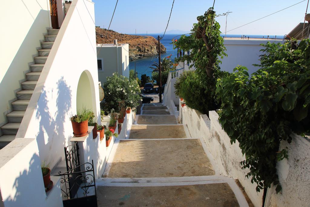 Studios Marfo Batsíon Exterior foto