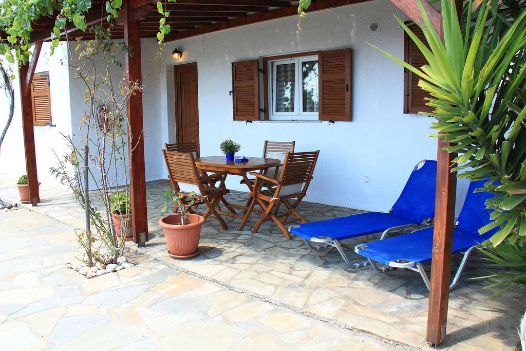 Studios Marfo Batsíon Exterior foto